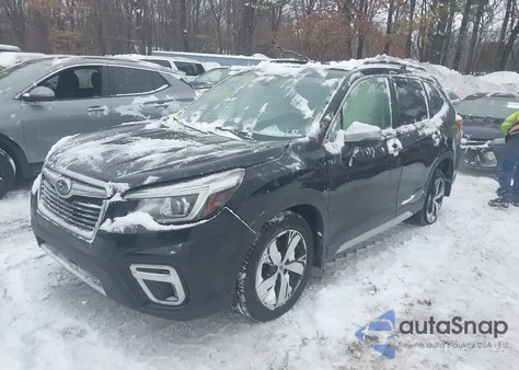 2019 Subaru Forester Touring z USA, uszkodzony, nr VIN JF2SKAWC1KH529375